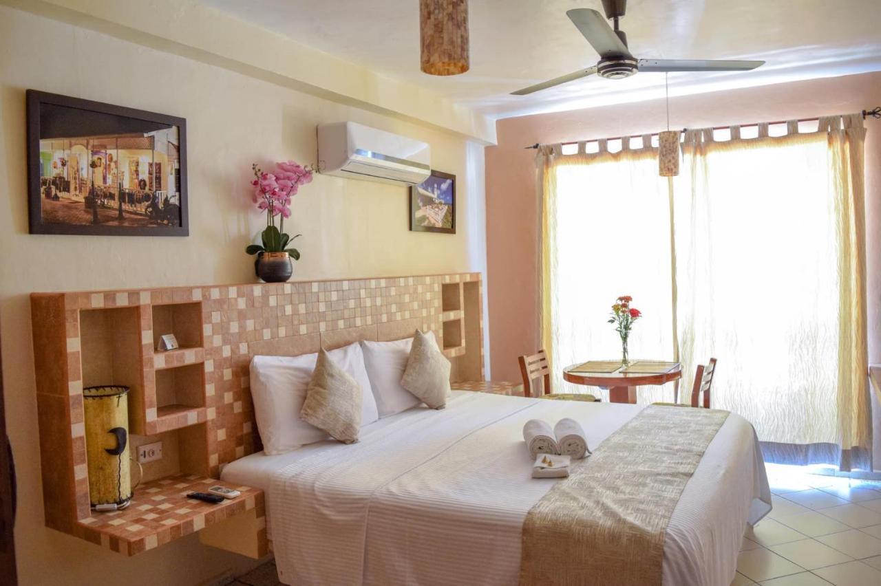 Hotel Bucaneros Isla Mujeres Εξωτερικό φωτογραφία