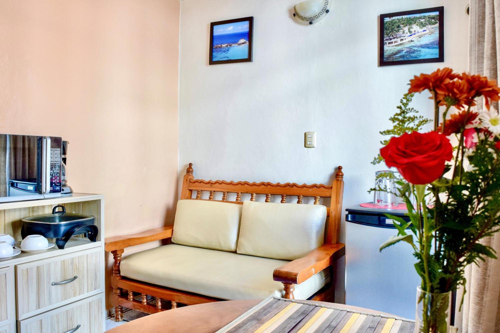 Hotel Bucaneros Isla Mujeres Εξωτερικό φωτογραφία